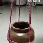 Rope hangs pot