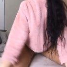 🥳
